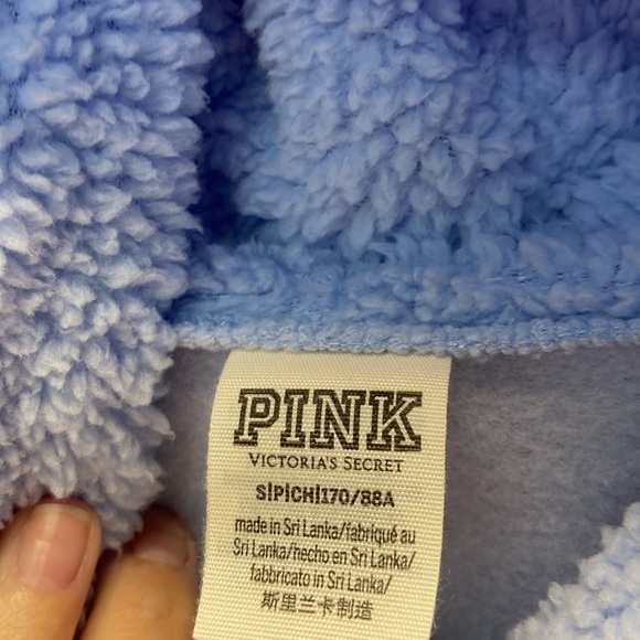 PINK sweatsuit. - Picture 8 of 10